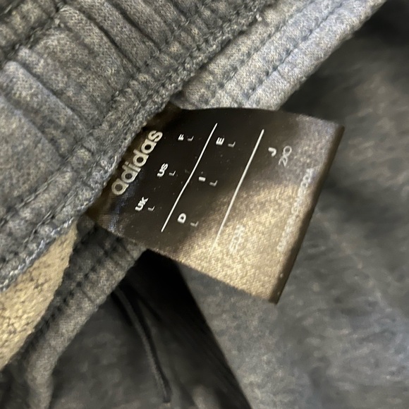 Adidas Essentials 3-Stripes Fleece Joggers - Picture 4 of 5